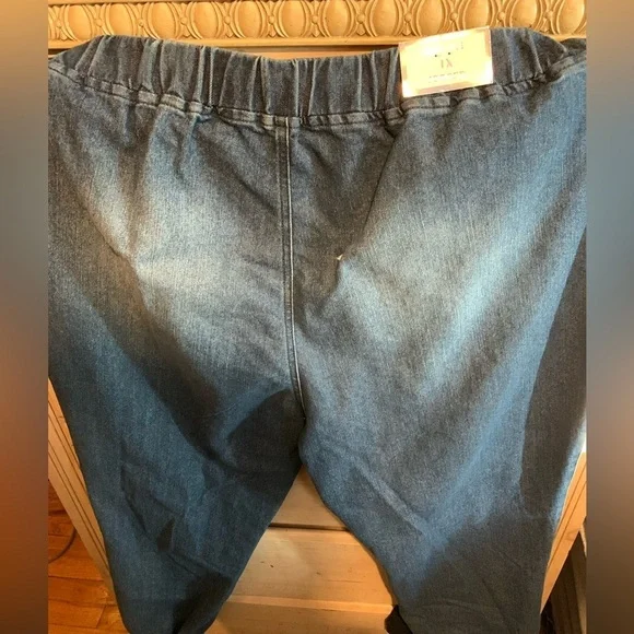 NWT Macys junior plus 1x high rise jogger jeans - Picture 6 of 7